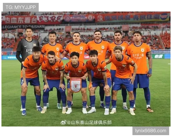 山东泰山控球率仍占优,但压制力下滑问题已逐步反映在比赛走势中 山东泰山控球率仍占优,但压制力下滑问题已逐步反映在比赛走势中